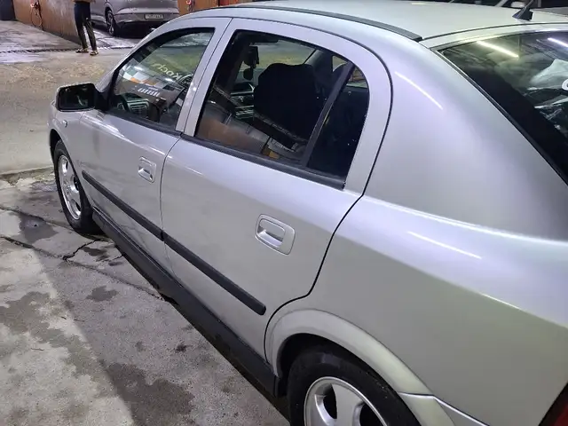 Opel Astra G