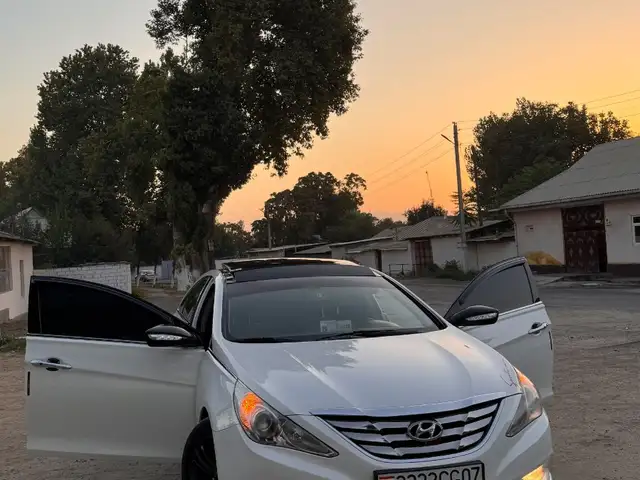 Hyundai Sonata