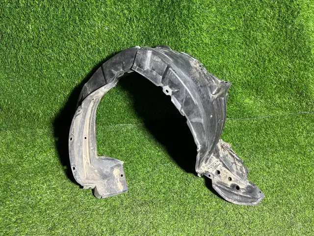 Подкрылок Toyota Rumion 2008-2012г, передний правый, Душанбе