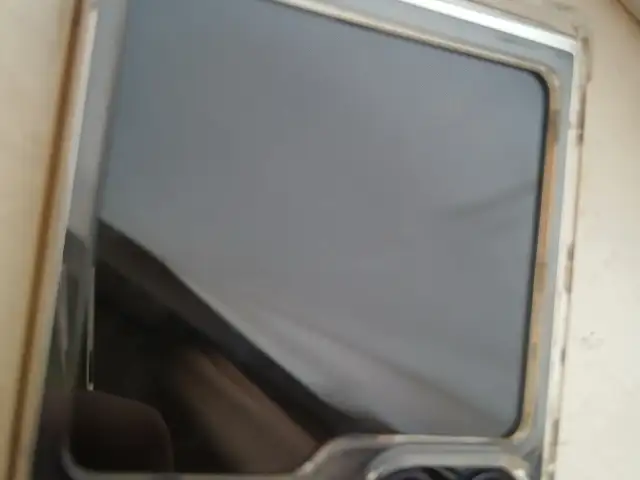 Samsung Galaxy Z Flip 5, Хуҷанд