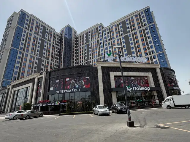 4-комн. квартира, 11 этаж, 176 м², Автосентр, Душанбе