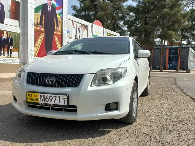 Toyota Axio