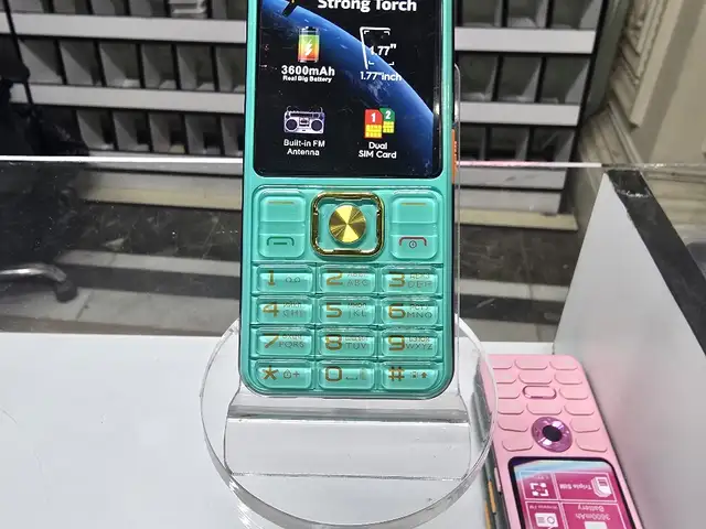Nokia D63, Душанбе