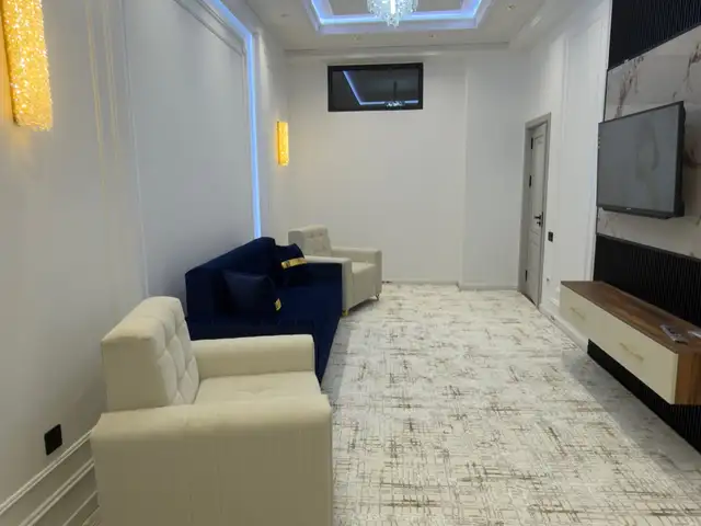 2-комн. квартира, 15 этаж, 65 м², 18, Хуҷанд
