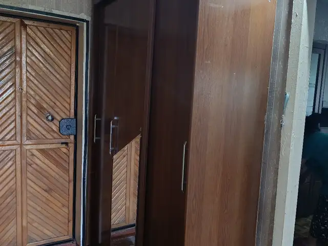 Шкаф, Турсунзаде