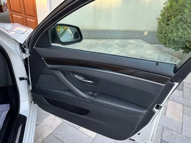 BMW 5 series, 2011, Худжанд - 13