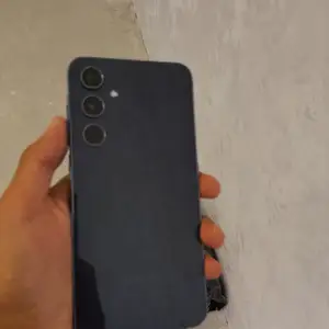 Samsung galaxy A55, Ҳисор