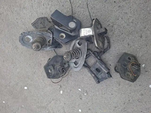 Защёлка от двери BMW E39, Худжанд