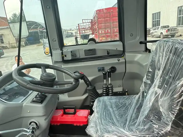 Погрузчик 983 на заказ, Душанбе - 8