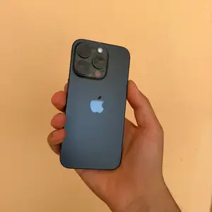 Apple iPhone 15 Pro, 256 gb, Black Titanium, Хуҷанд