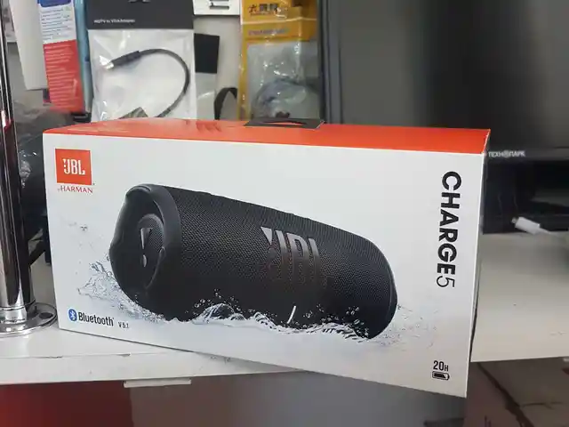Колонка JBL Charg 5, Душанбе