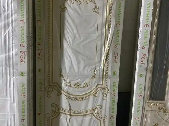 Дверь, Душанбе