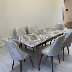 Стол и стулья, Душанбе