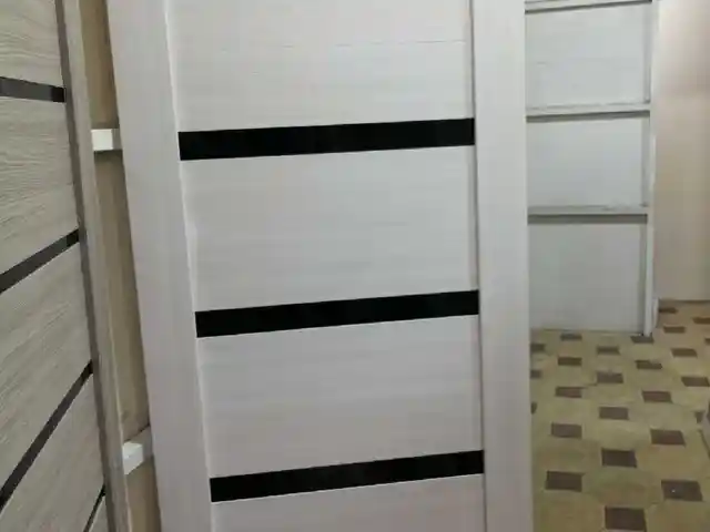 дверь, Душанбе