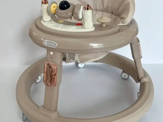 Детские ходунки, Душанбе