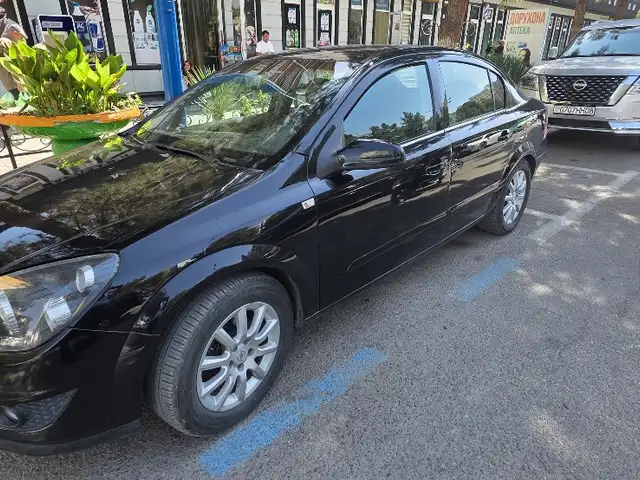 Opel Astra H