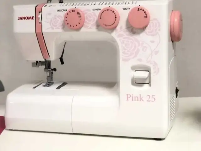 Мошинаи дарздузи Janome Pink 25, Душанбе