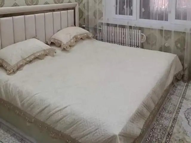 Кровать двуспальная, Душанбе