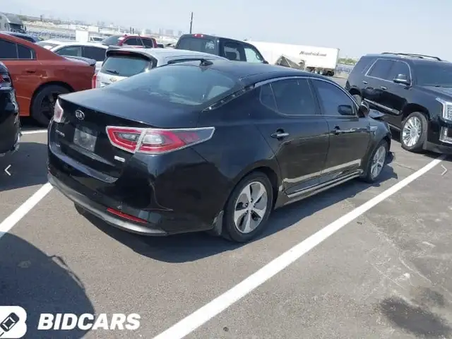 Kia Optima, 2015, Душанбе - 7