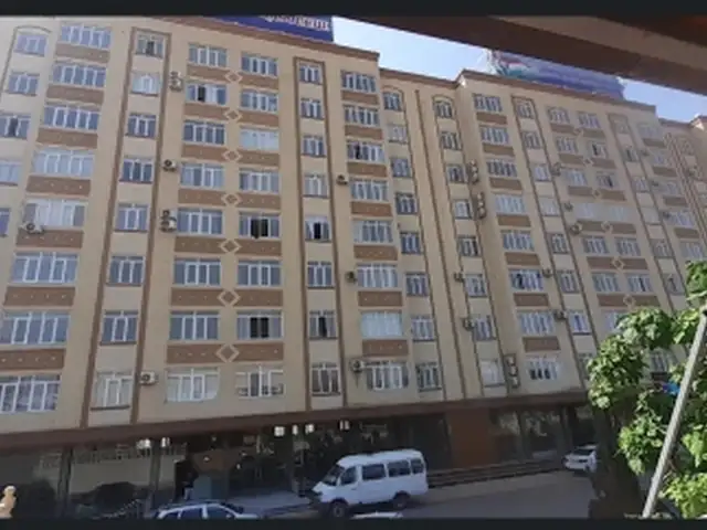 1-комн. квартира, Цокольный этаж, 53 м², 18, Худжанд