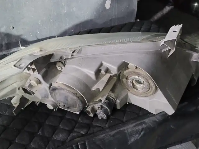 Фара от Toyota, Худжанд