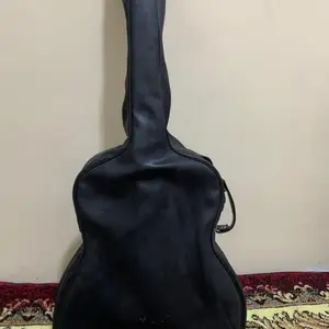 Гитара, Худжанд