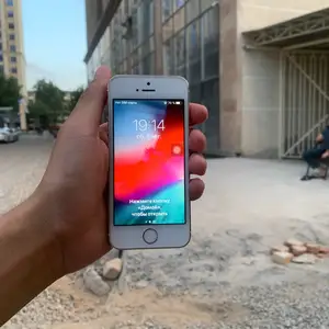 Apple iPhone 5C, 16 gb, Душанбе