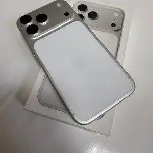 Apple iPhone 17 Pro Max, 256 gb, Silver, Худжанд