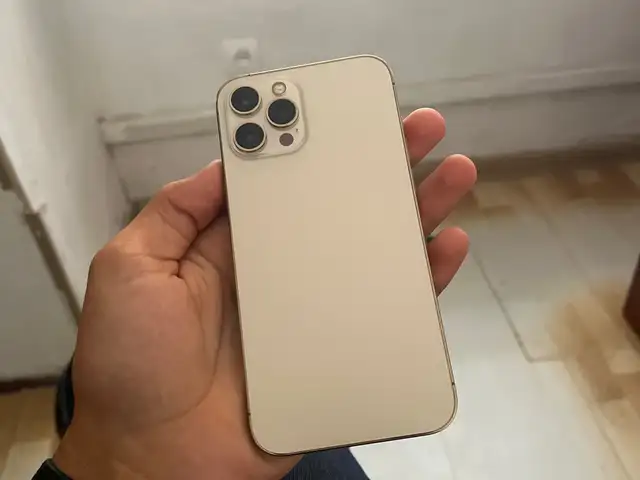 Apple iPhone 12 Pro Max, 256 gb, Gold, Душанбе