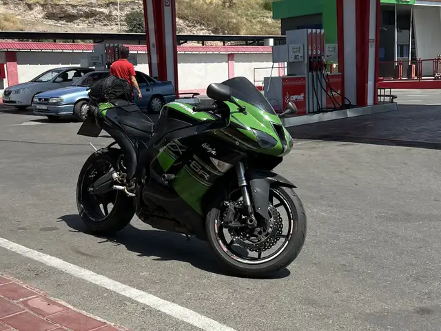 Мотоцикл Kawasaki, Душанбе