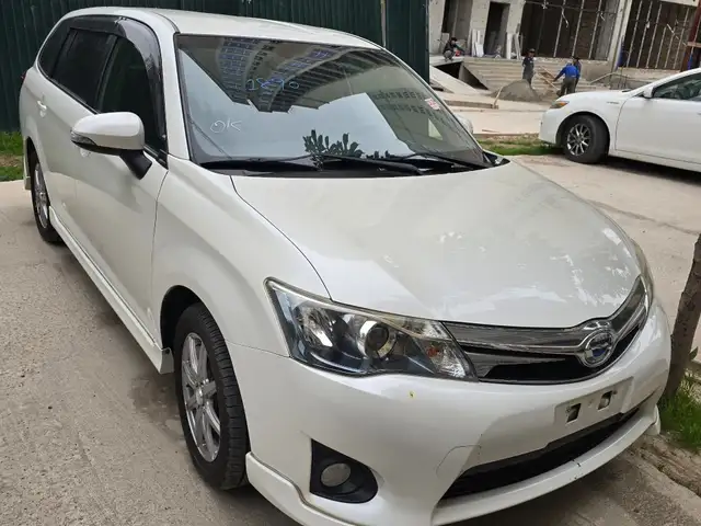 Toyota Fielder