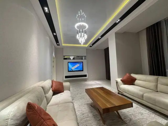 2-комн. квартира, 8 этаж, 98м², Шохмансур, Ватан, Гост Serena, Душанбе