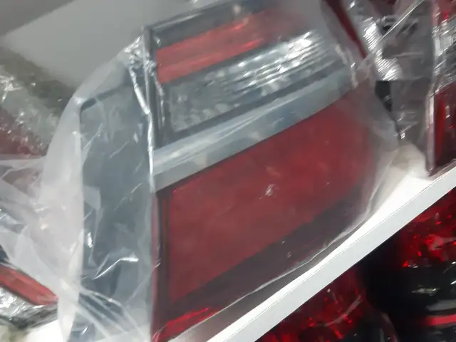 Задний стоп крыло на Toyota Camry 5, Душанбе