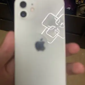 Apple iPhone 12, 64 gb, White на запчасти, Душанбе