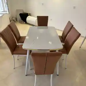 Стол и стулья, Душанбе