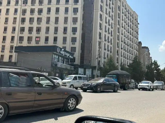 2-комн. квартира, 3 этаж, 58 м², Поворот Ленинграда, Рӯдакӣ