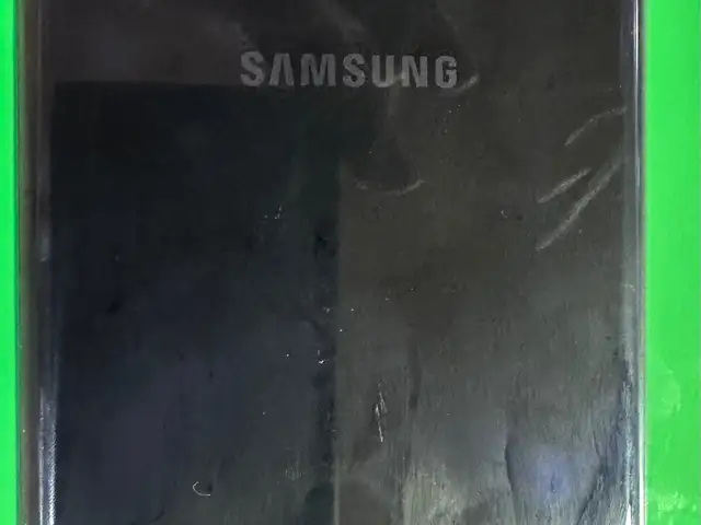 Задняя крышка Samsung s10, Худжанд