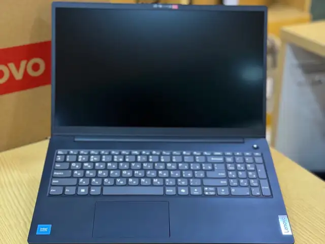 Ноутбук Lenovo IdeaPad Slim 3 Core i3-1315U DDR4-8GB 256GB SSD 15.6 FHD, Душанбе - 3
