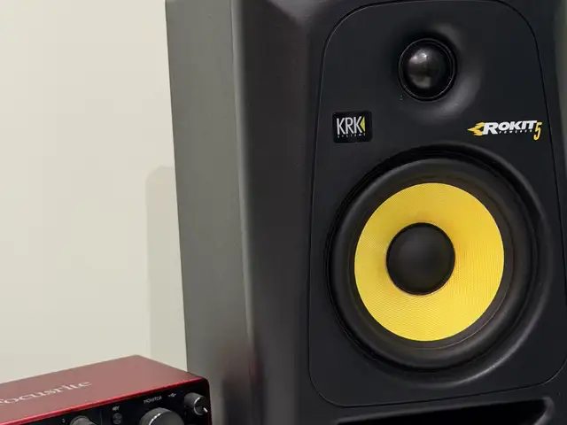 Студийный монитор KRK ROKIT 5, Душанбе
