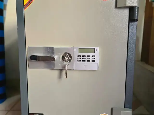 Сейф противопожарный огнеупорный, Душанбе