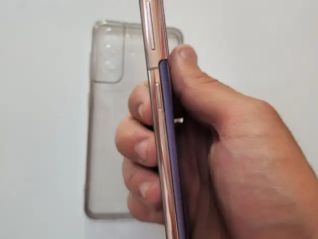 Samsung Galaxy S21, Хуҷанд