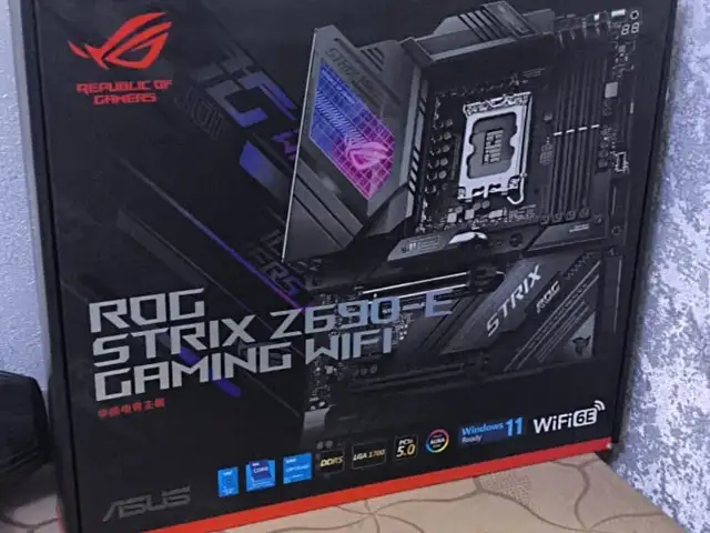 Материнская плата ASUS ROG STRIX Z-690 E gaming wi-fi, Душанбе