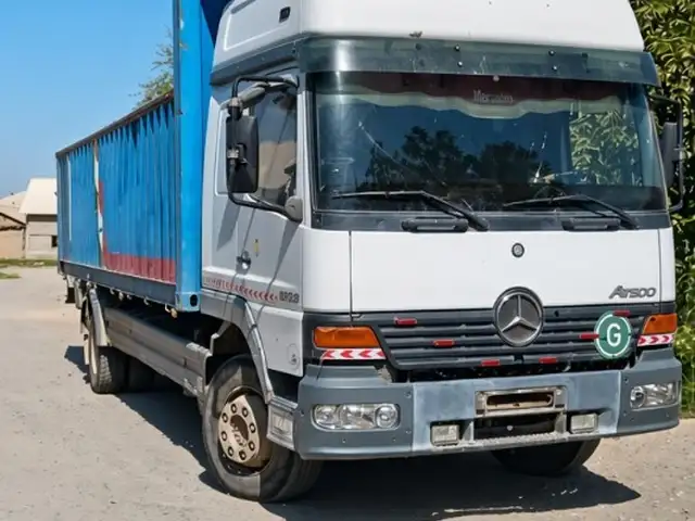Бортовой грузовик Mercedes atego 15 23, 2001, Спитамен