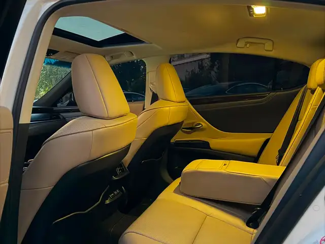 Lexus ES series, 2019, Душанбе - 13