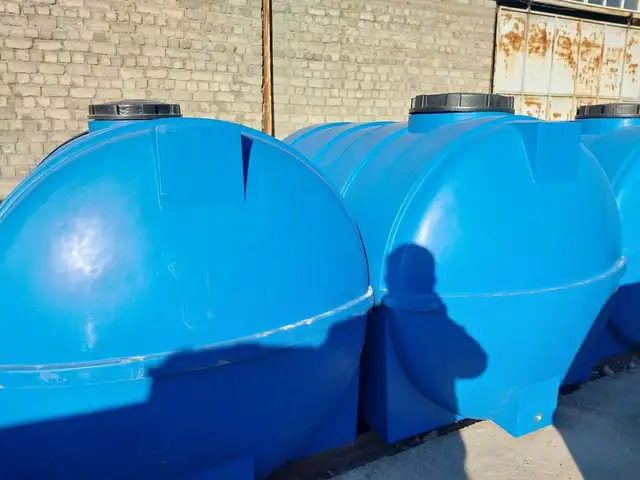 Бочкаи полиэтилени 3000л. Ду қабата, Душанбе