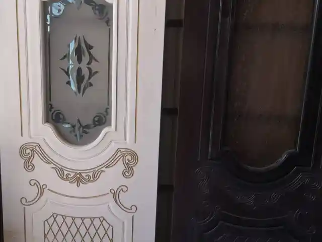 Дверь, Душанбе