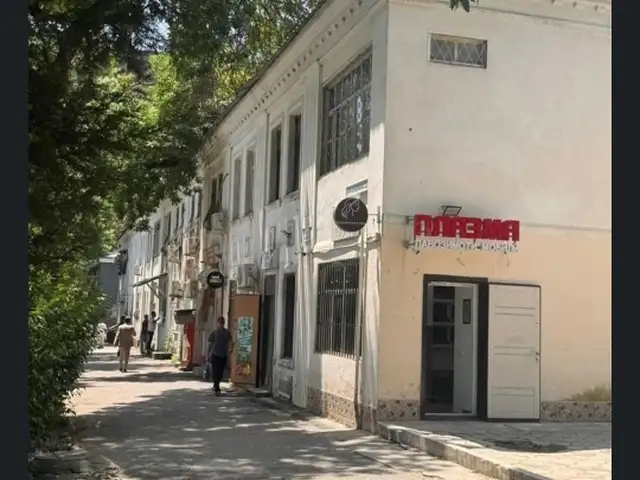 2-комн. квартира, 2 этаж, 43м², Шохмансур, Душанбе