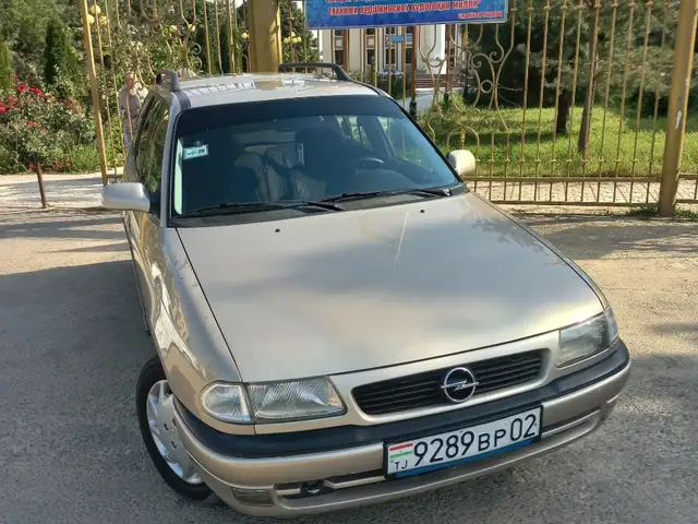Opel Astra F