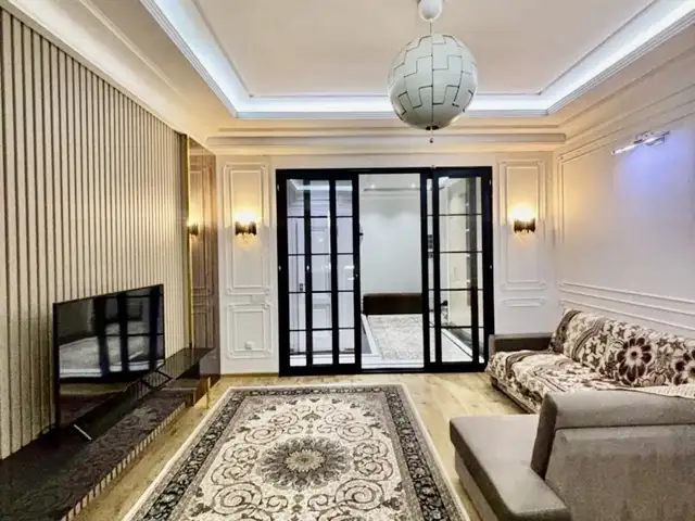 3-комн. квартира, 11 этаж, 115м², Дом печать, Пайкар, Душанбе