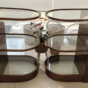 Полки и витрина для магазина, Душанбе